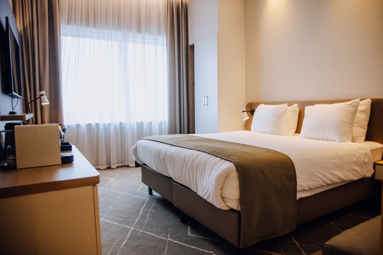Holiday Inn Eindhoven Airport by IHG